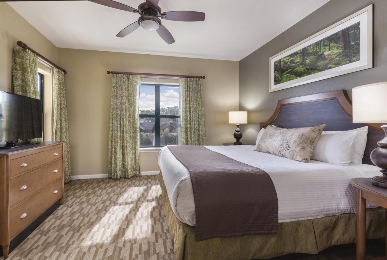 One-Bedroom Condo,1281646135:JPEG