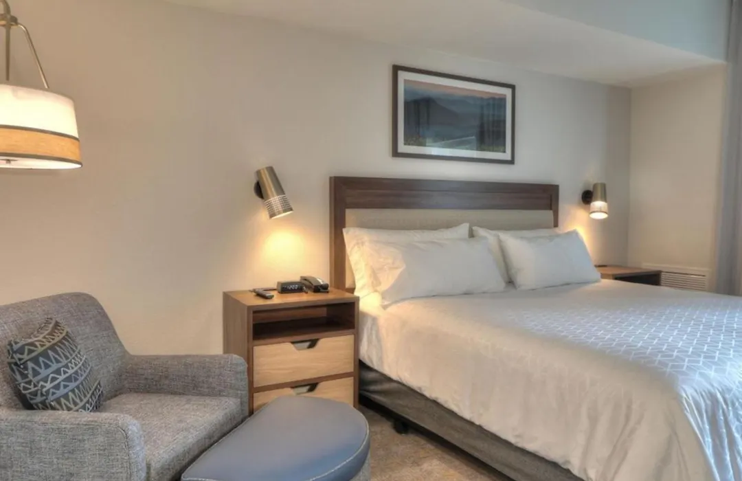 Holiday Inn & Suites Pigeon Forge Convention Center By Ihg-1